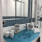 아파트 Con Impresionantes Vistas Y Piscina 아데제