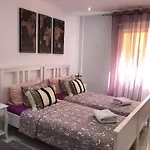 아파트 Con Impresionantes Vistas Y Piscina *