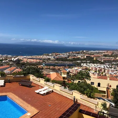 Con Impresionantes Vistas Y Piscina Apartamento Costa Adeje (Tenerife)