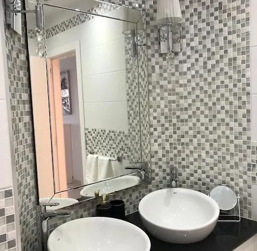 Apartamento Con Impresionantes Vistas Y Piscina