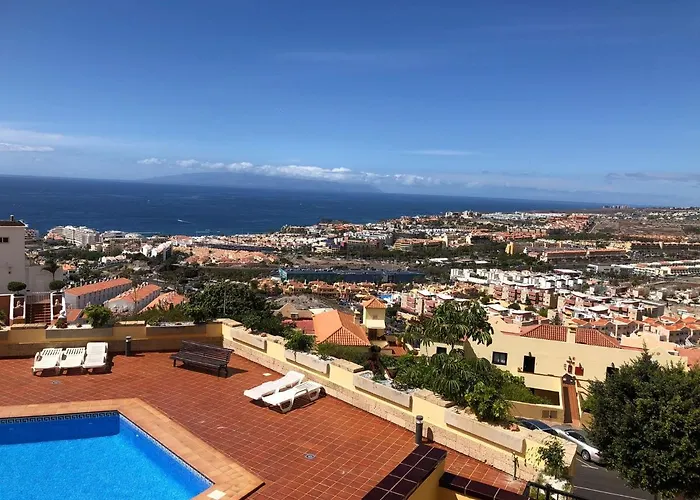 Con Impresionantes Vistas Y Piscina Apartamento Costa Adeje (Tenerife)