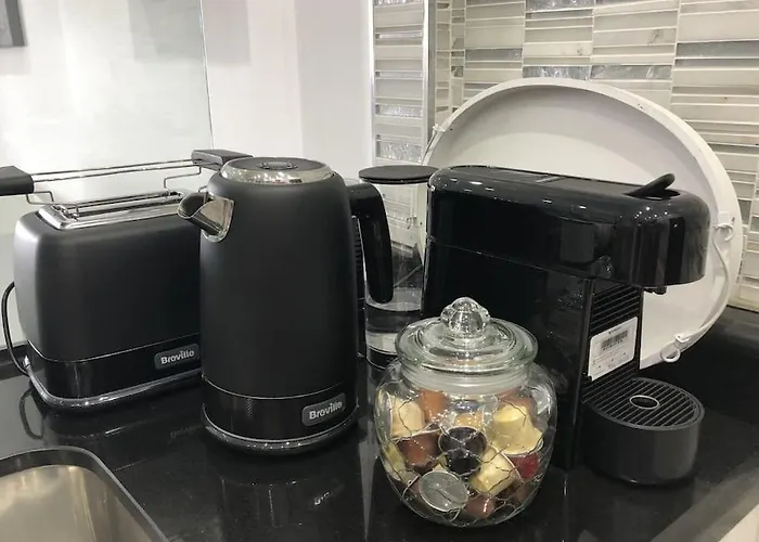 شقة Con Impresionantes Vistas Y Piscina أذيخي