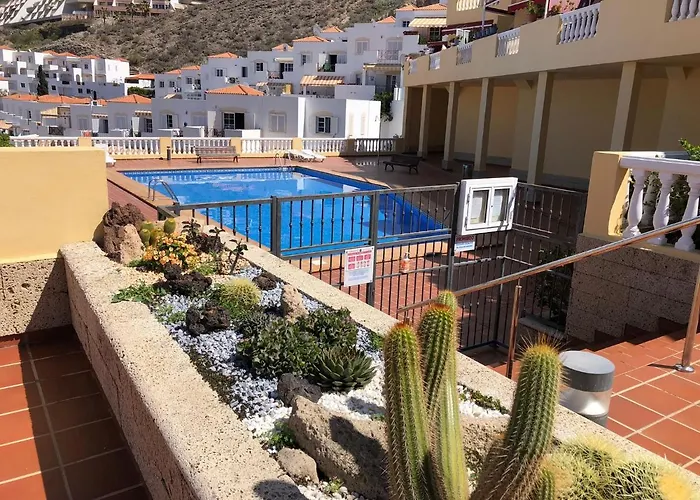 Con Impresionantes Vistas Y Piscina شقة