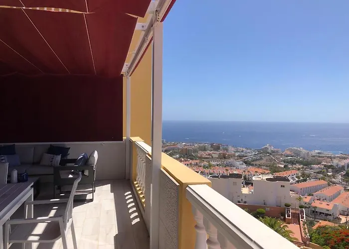 Con Impresionantes Vistas Y Piscina *