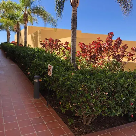 Con Impresionantes Vistas Y Piscina