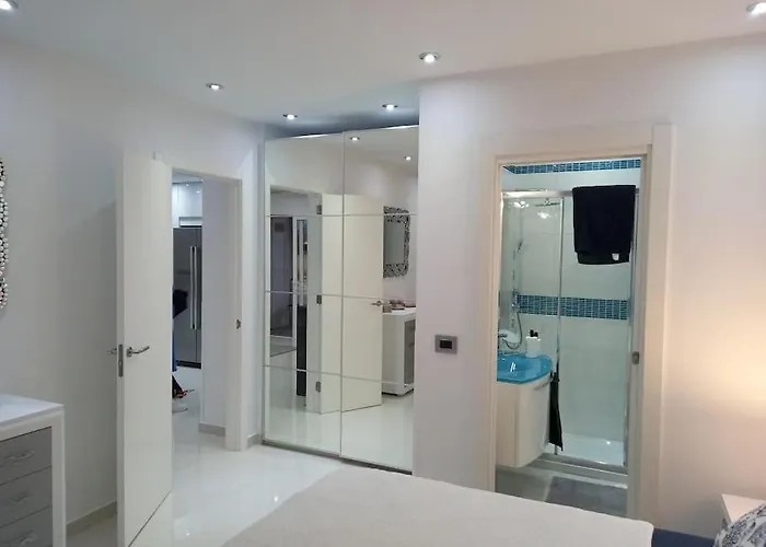 Con Impresionantes Vistas Y Piscina Apartman Costa Adeje (Tenerife)